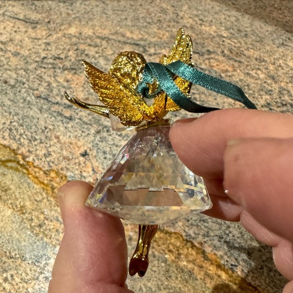 Retired 1996 Swarovski Angel Ornament w Original Box - Picture 7 of 7